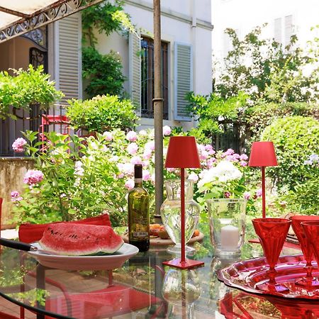 Florence Huge Apartment With Private Garden Bagian luar foto