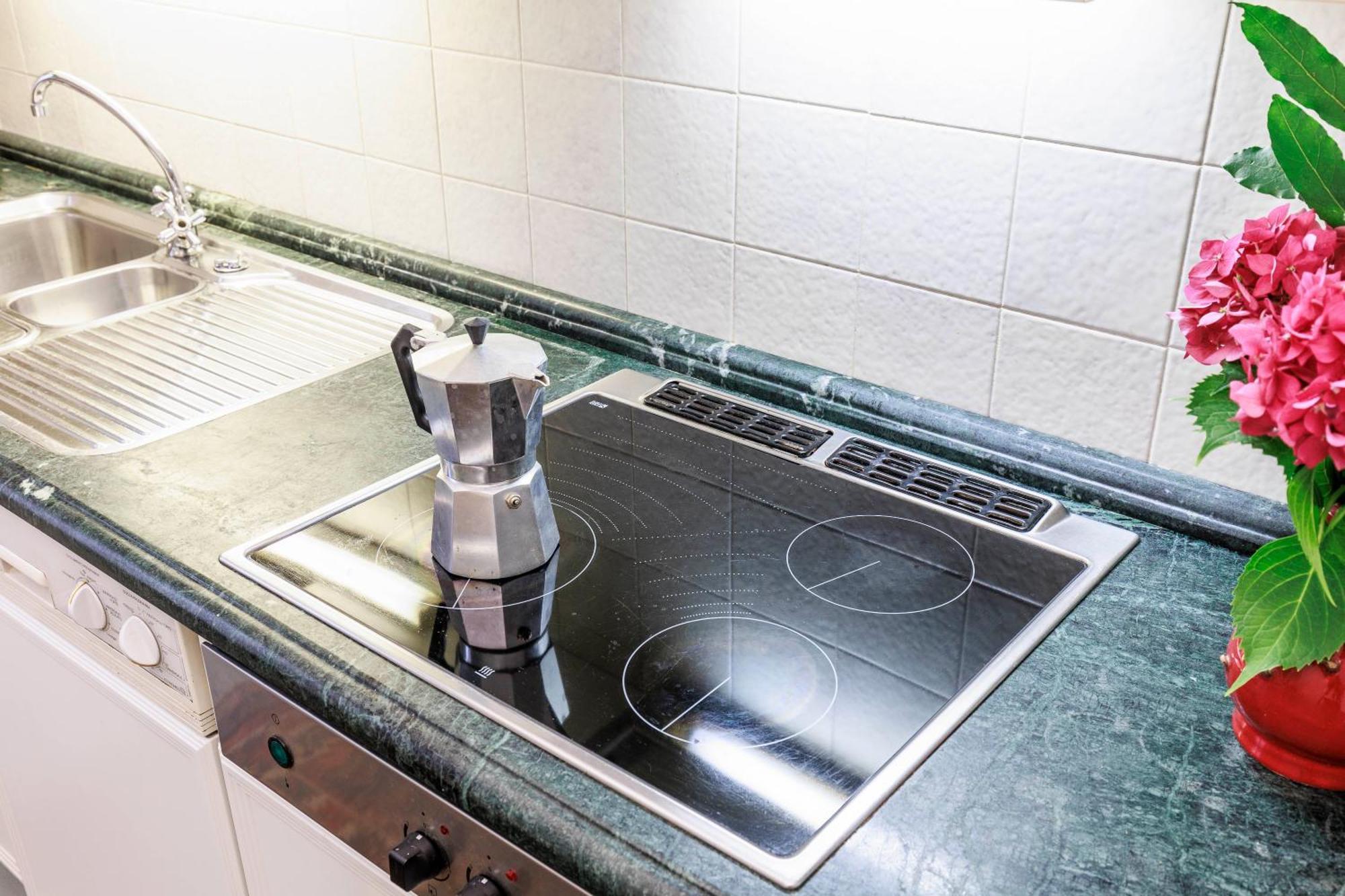 Florence Huge Apartment With Private Garden Bagian luar foto