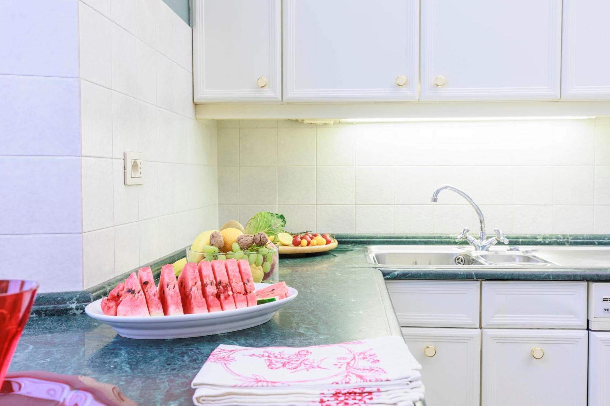 Florence Huge Apartment With Private Garden Bagian luar foto