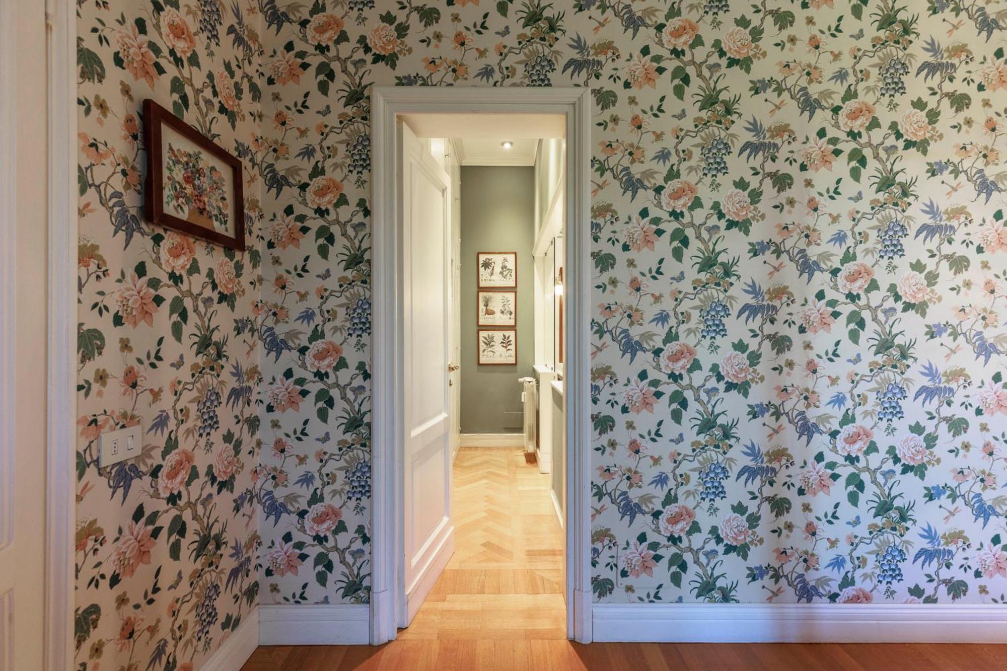 Florence Huge Apartment With Private Garden Bagian luar foto