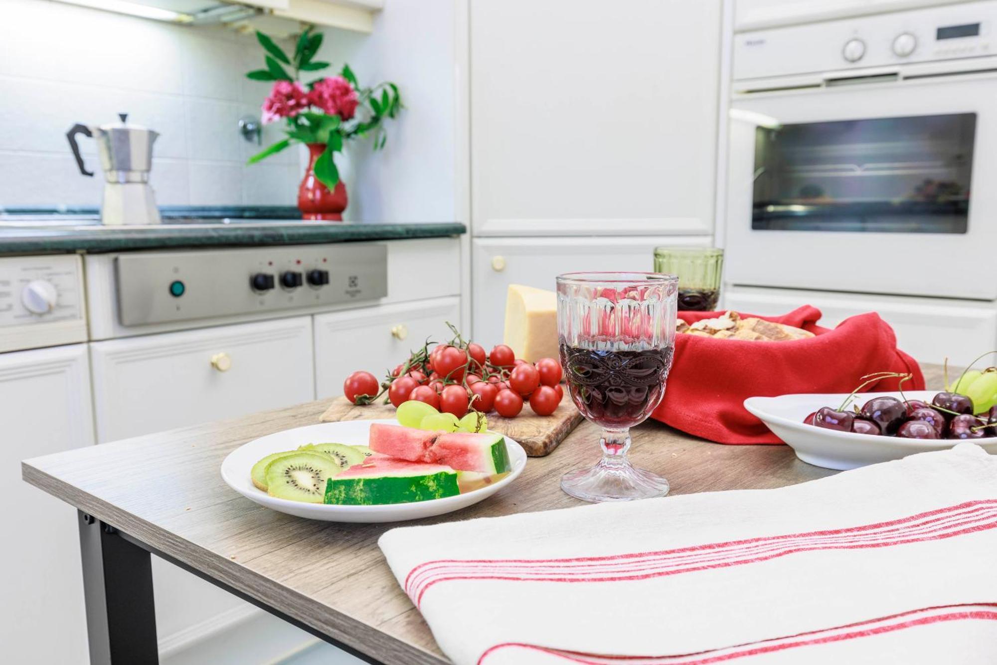Florence Huge Apartment With Private Garden Bagian luar foto